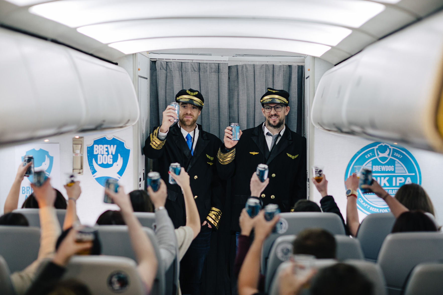 pivovari-pivovary-pivo-brewdog-beer-airlines-02-sm